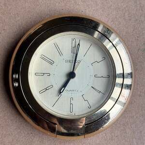 Vintage Seiko Quartz Folding Travel Alarm Clock Gold Tone Compact Japan